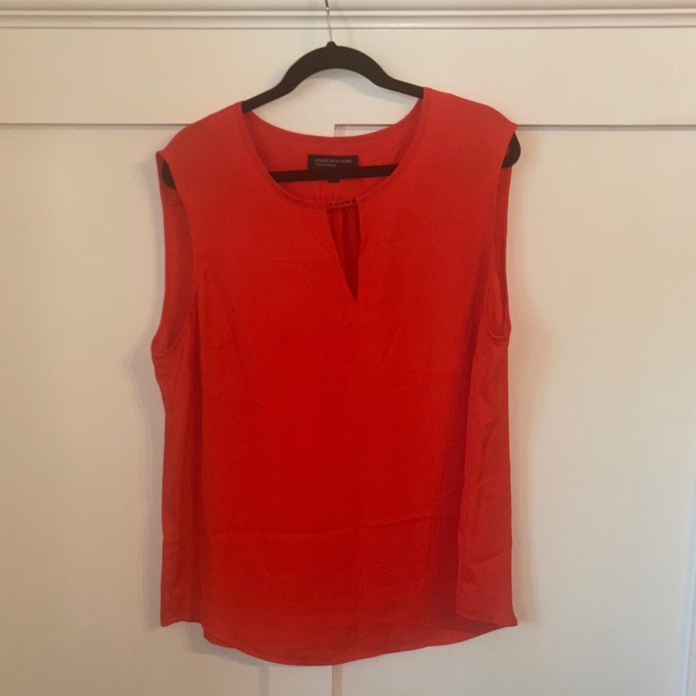 Jones New York Vibrant Red Sleeveless Blouse